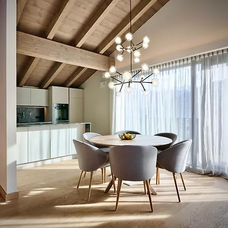Haus Am Lift - Summercard Included - Ski-in Ski-out Apartment Zell am See