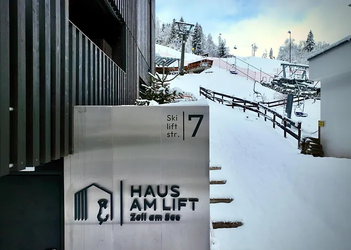 Haus Am Lift - Penthouse - Top4 - Summercard Included - Ski-in Ski-out - 6p * 滨湖采尔