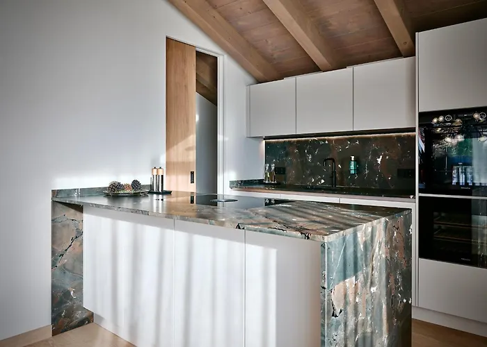 Апартаменти Haus Am Lift - Penthouse - Top4 - Summercard Included - Ski-in Ski-out - 6p Целль-ам-Зеє